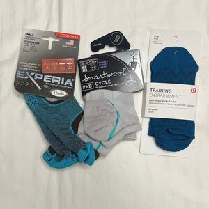 NWT thorlo/smartwool/lululemon socks size 7-9